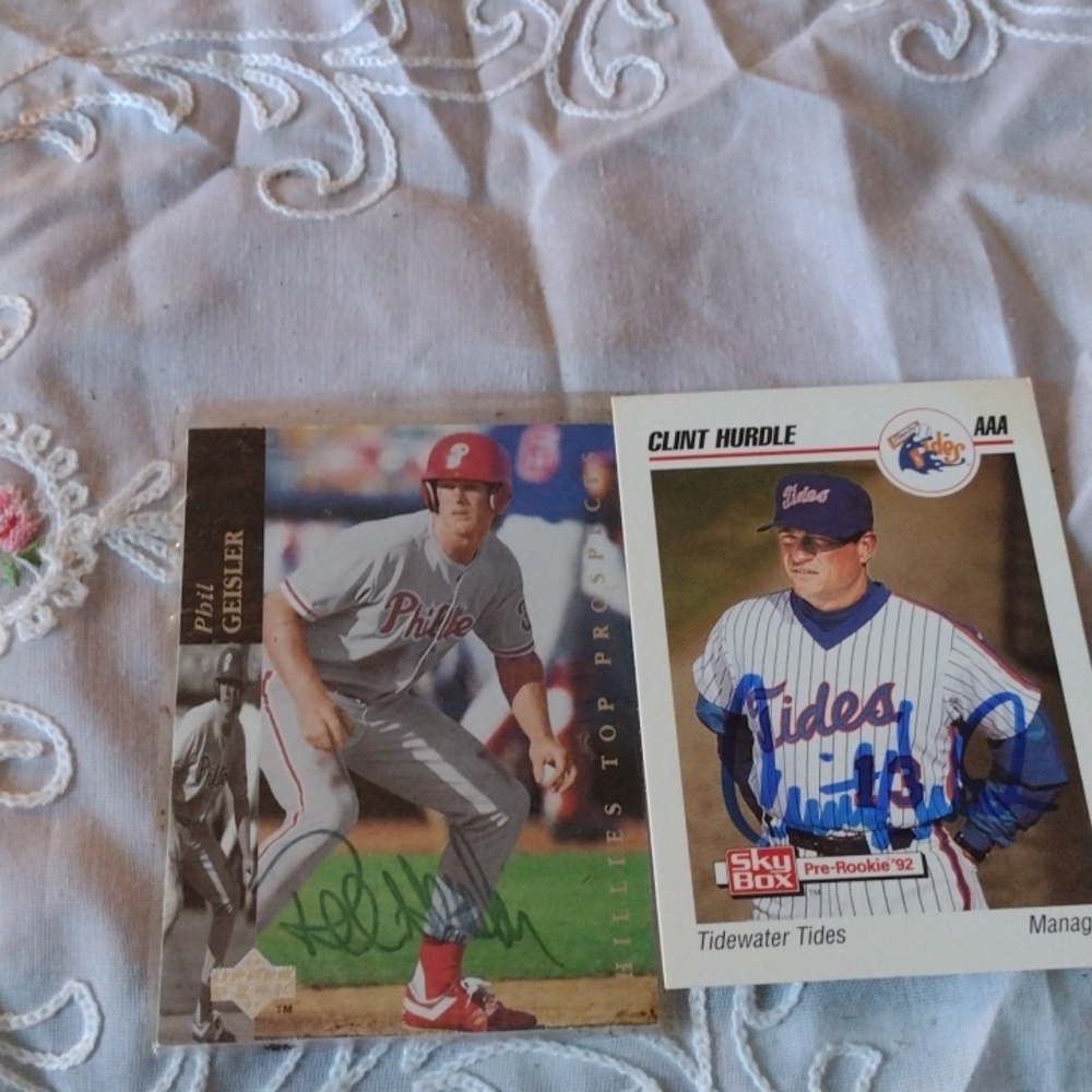 Autographed Baseball Cards